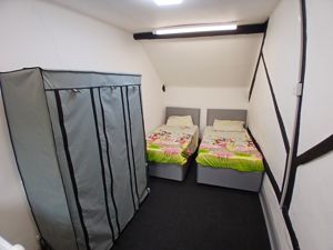 Photo 4- click for photo gallery